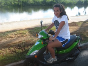 moped-at-the-ala-wai